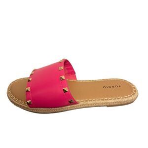 Torrid Hot Pink Studded Slides Size 9 NWT